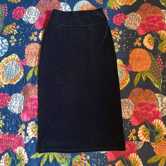 Wilfred Free velvet midi ✨ - Picture 2 of 2